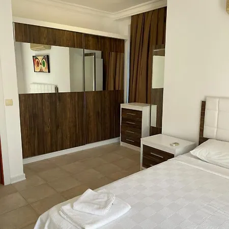 Villa Hera5 *